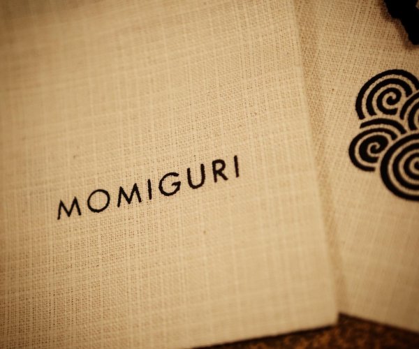 MOMIGURIの特性巾着袋